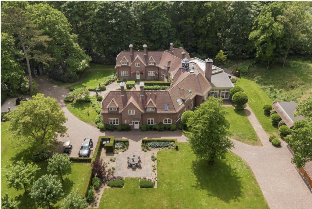 Te koop: Het huis van Ludo Sanders (en andere series) - Escalatie